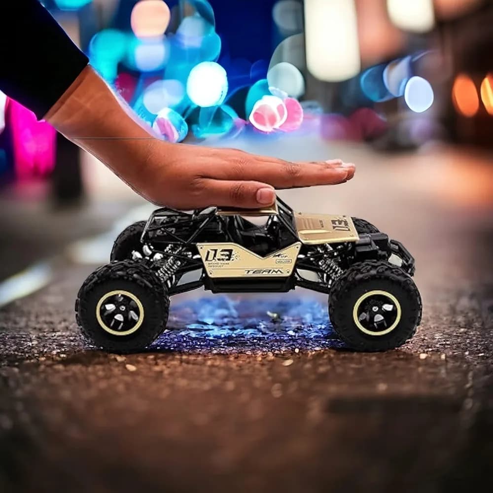 Rock Crawler Off-Road RC Car2
